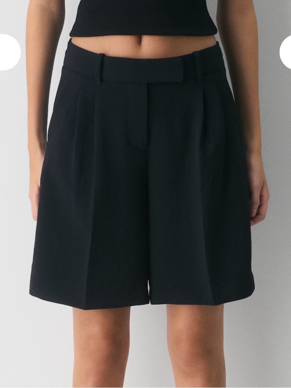 Aritzia Lunette Short